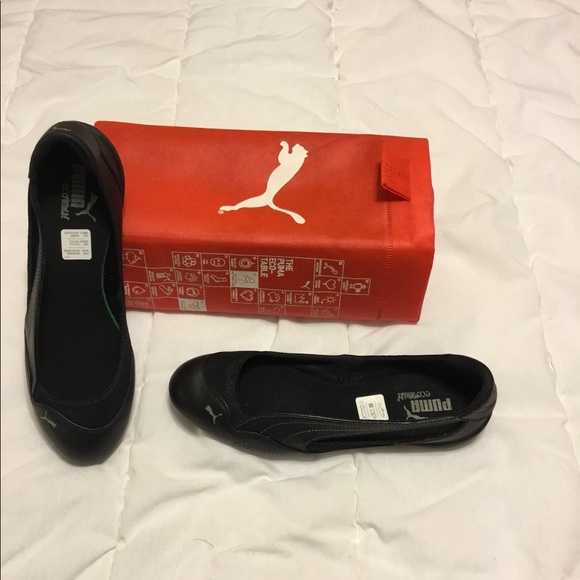 Puma Shoes - Women’s Puma black ballet flats size 8